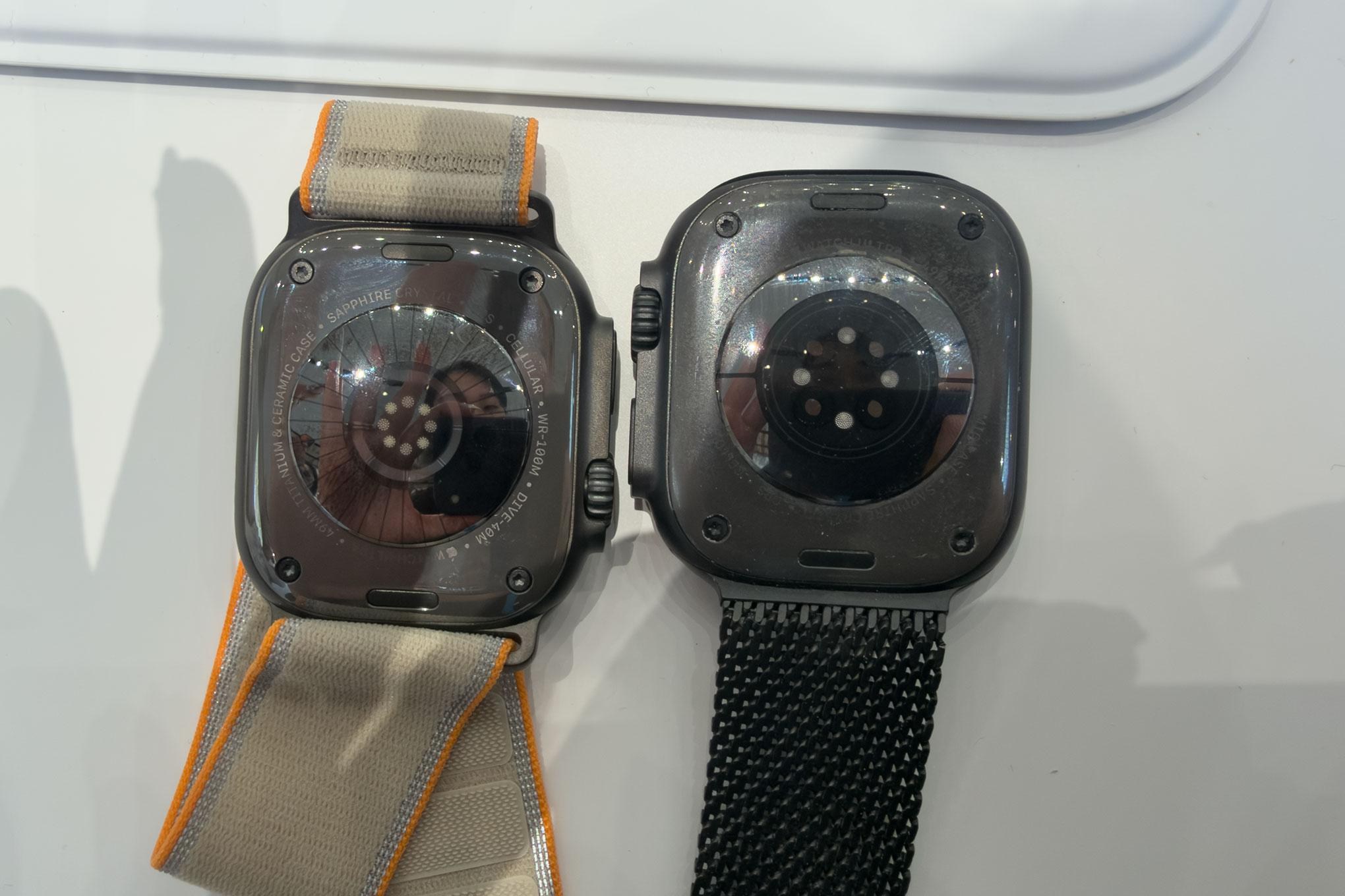 You can see the difference between the sensor array on the Ultra