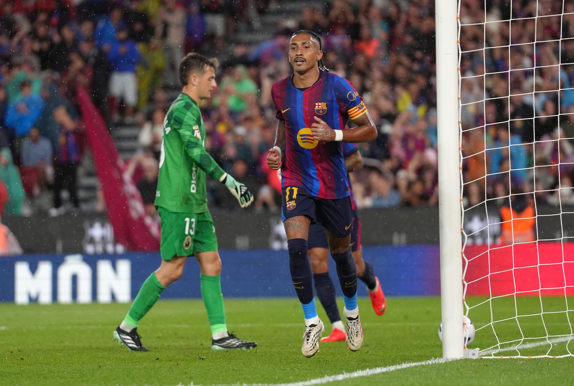 raphinhas-record-start-breaking-barcelonas-scor-6ab071e08331f