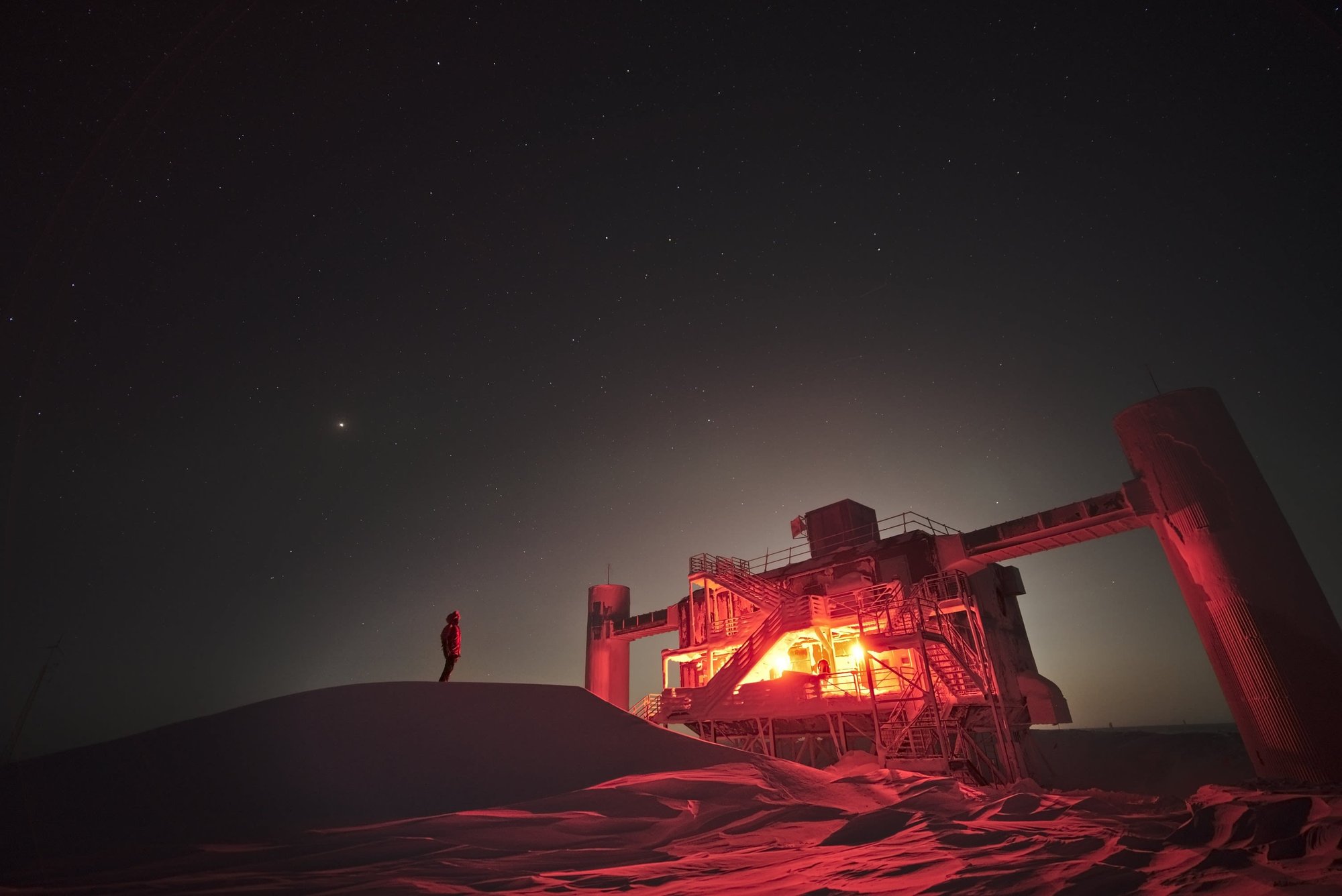 A view of the IceCube neutrino detector in Antarctica.