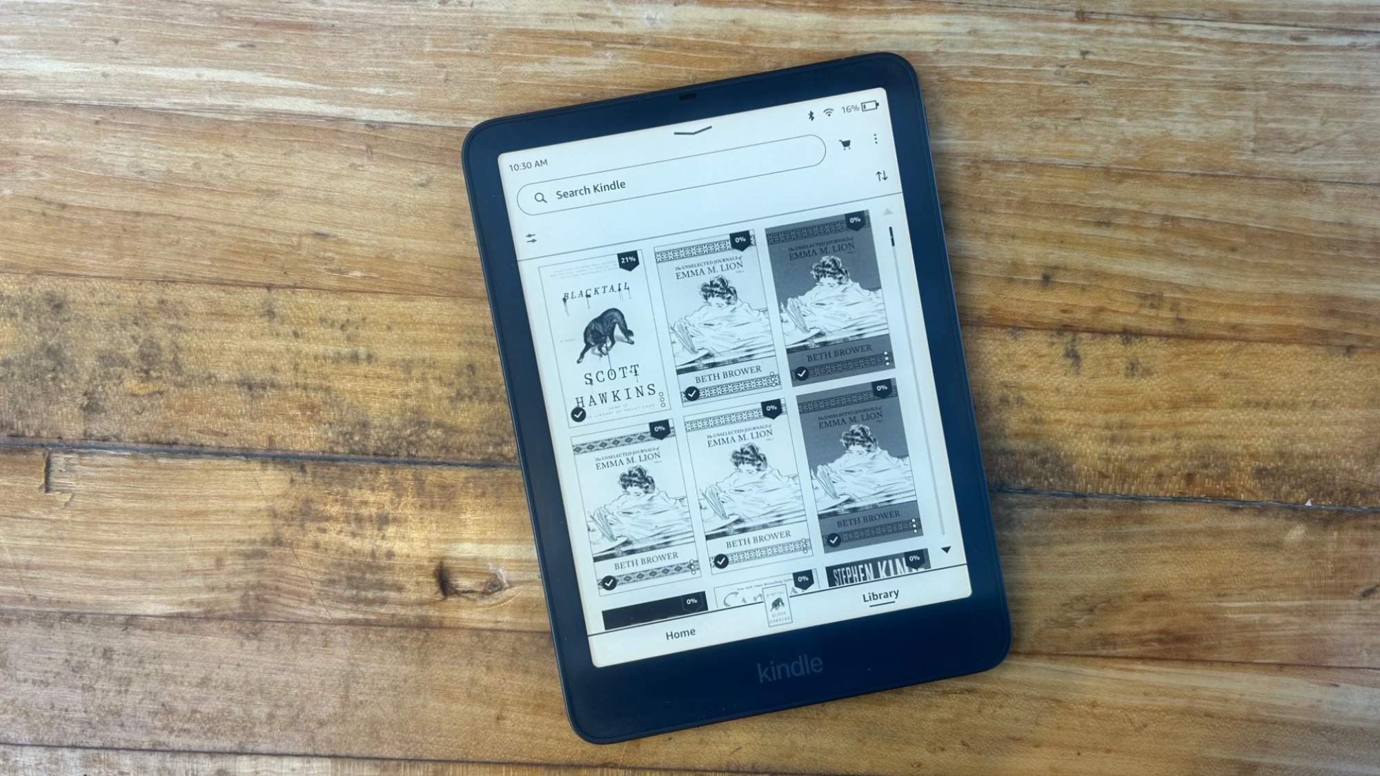 Kindle Paperwhite Signature Edition 2026 showing library screen