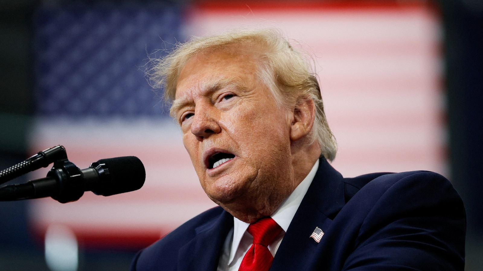 trump-approval-rating-hits-record-low-midterm-ana-6ad5428ca819c